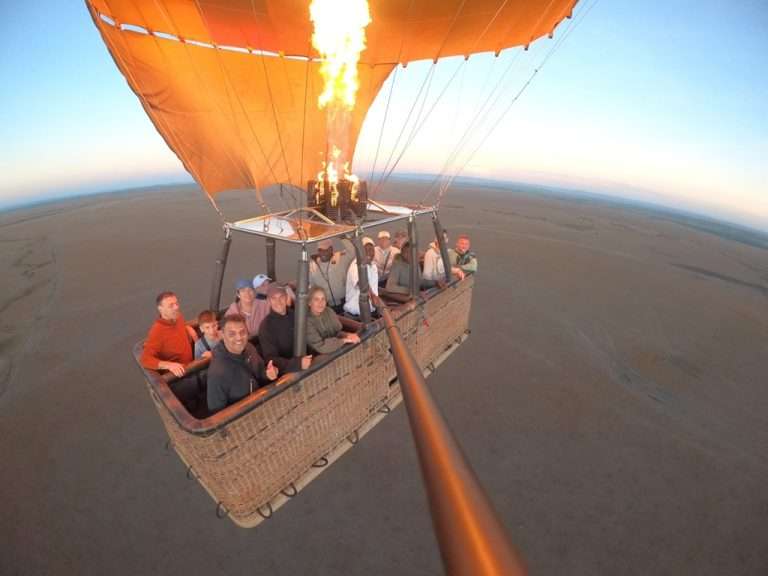 Hot air balloon safari over serengeti 
