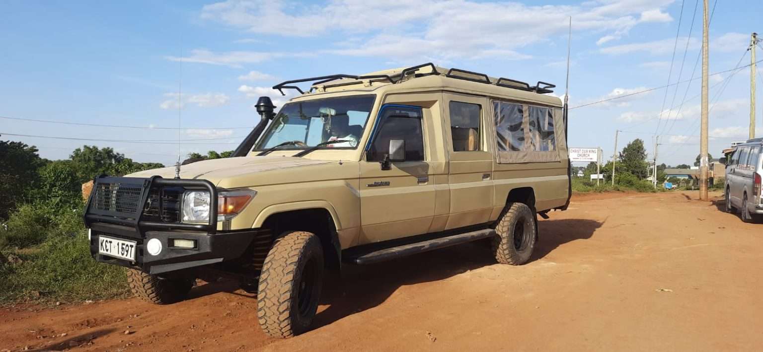 safari vehicle safety