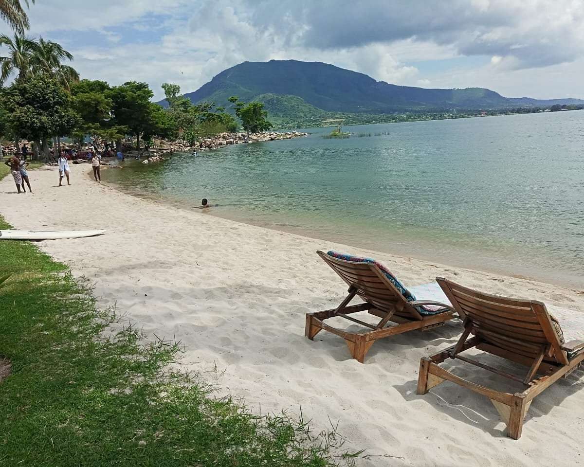 Takawiri Island
