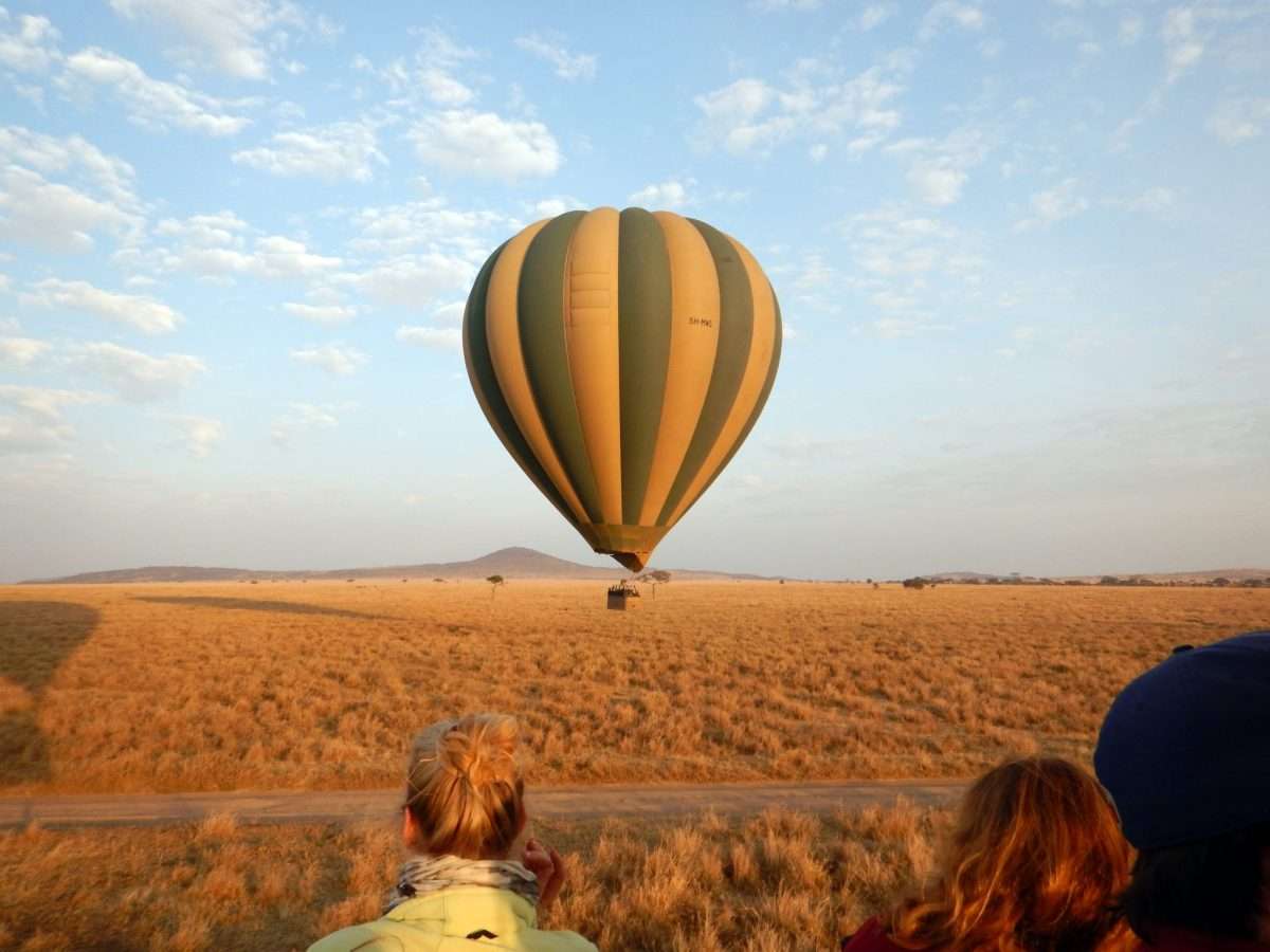tz-serengeti-balloon-ride