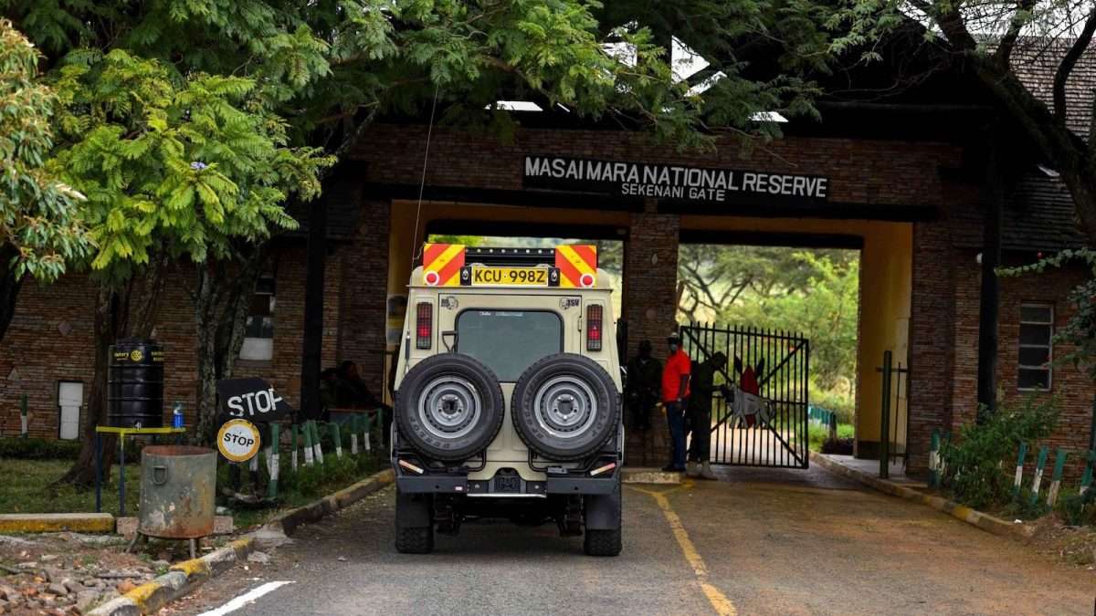 Masai-Mara-Park-Entry-fees-at-the-gate