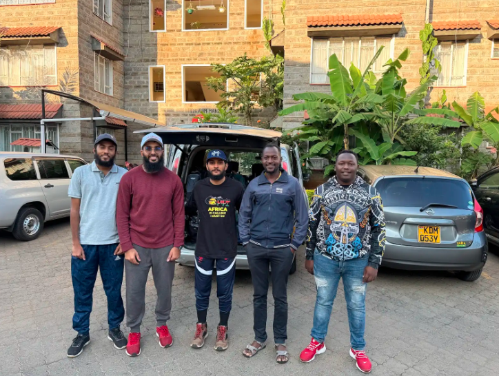 Mount kenya TourwithPipi Hiking Guide team
