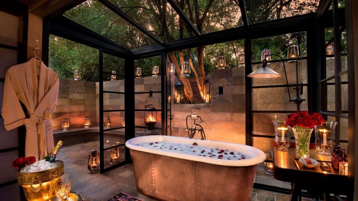 Bateleur Camp, Masai Mara bathroom